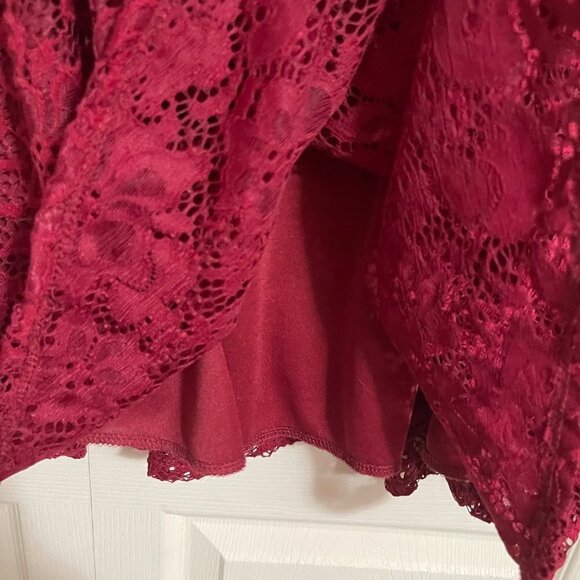 Chocolate USA Womens Red Lace Halter Keyhole Back Fit & Flare Mini Dress Medium - Picture 6 of 7